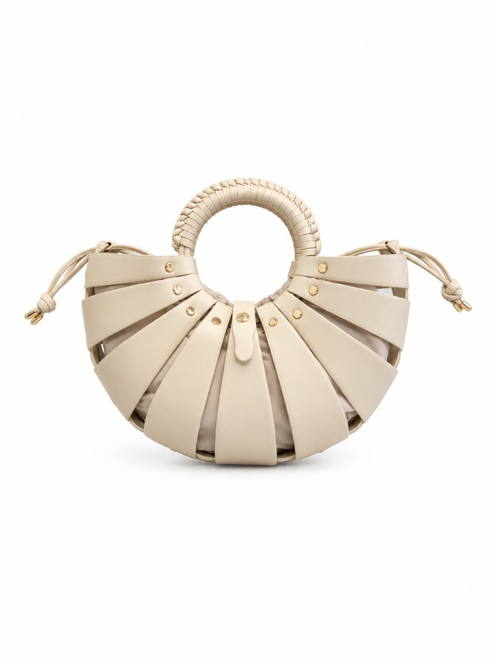 THE SOLEIL
Ivory
